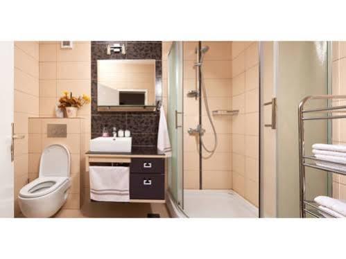 Apartment Filip Kotor Bagian luar foto